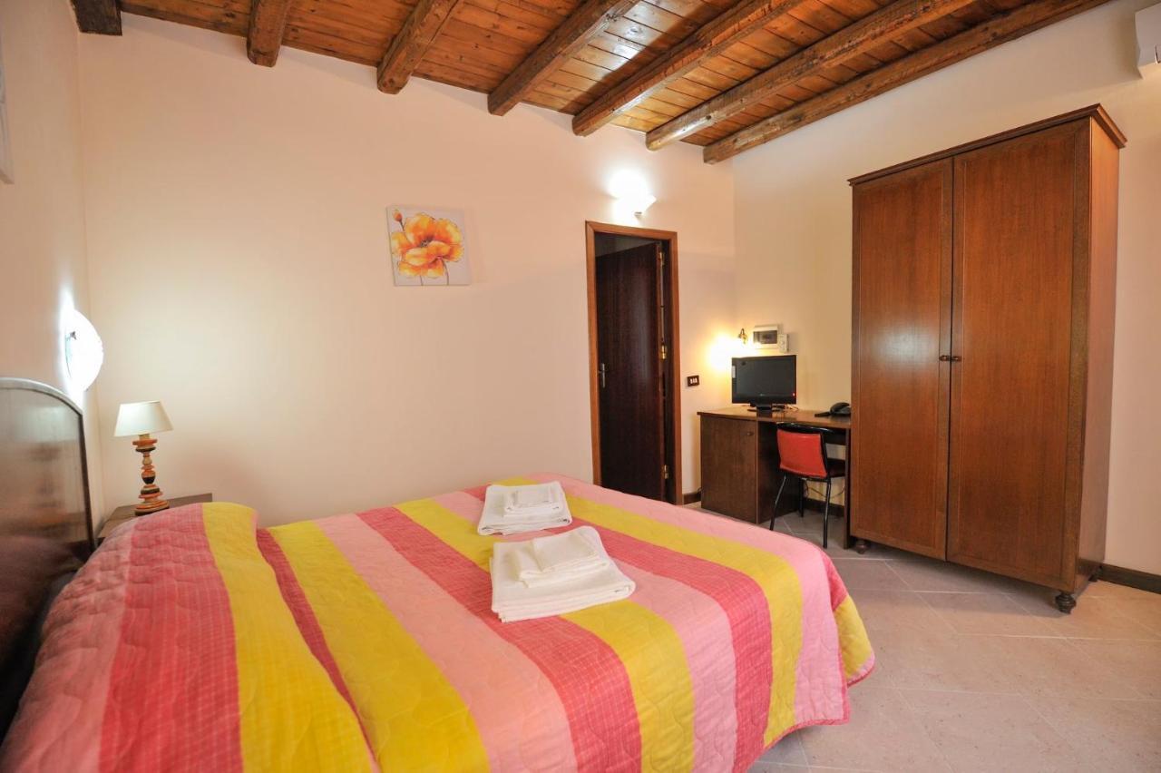 Hotel Piccolo Termini Imerese Exterior photo